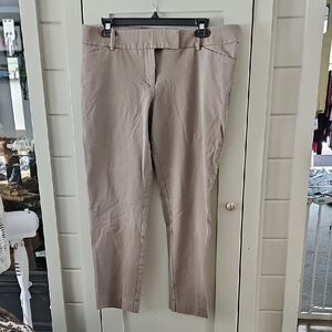 #132 Women's Tan Trousers Sz 14 W18 R8.5 L27